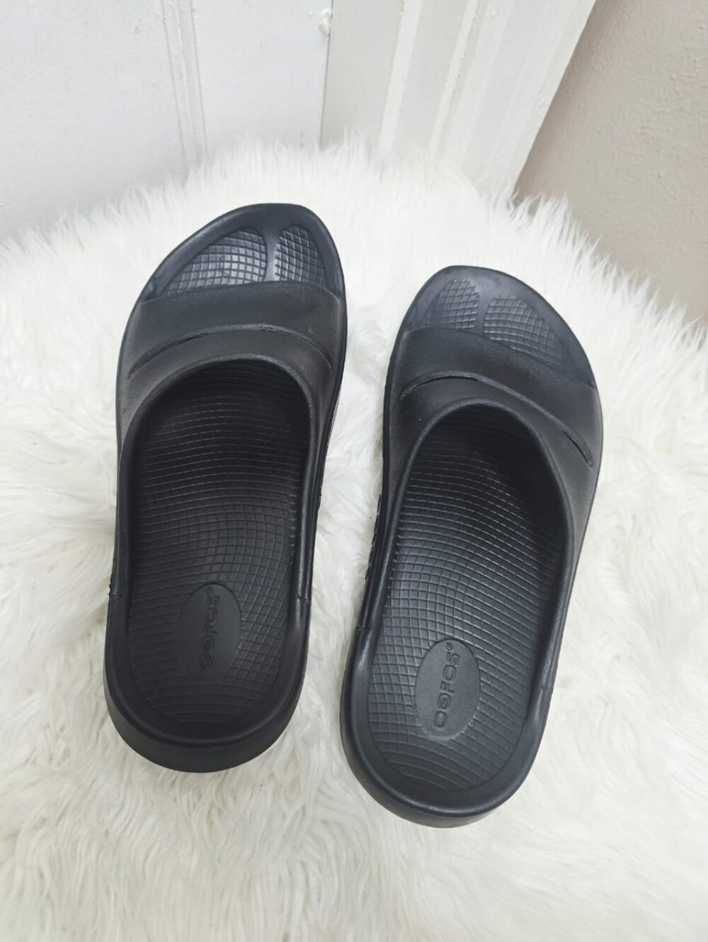 Oofos Ooahh Black Unisex Sports Slide Recovery LN M12 W14 Recovery Men Women - Picture 8 of 8